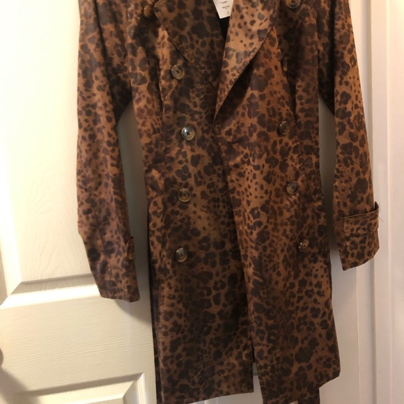 Never worn - Picture 2 of 2